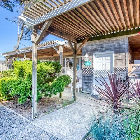 Sandals Inn | Oceanside Cabana キャノンビーチ エクステリア 写真