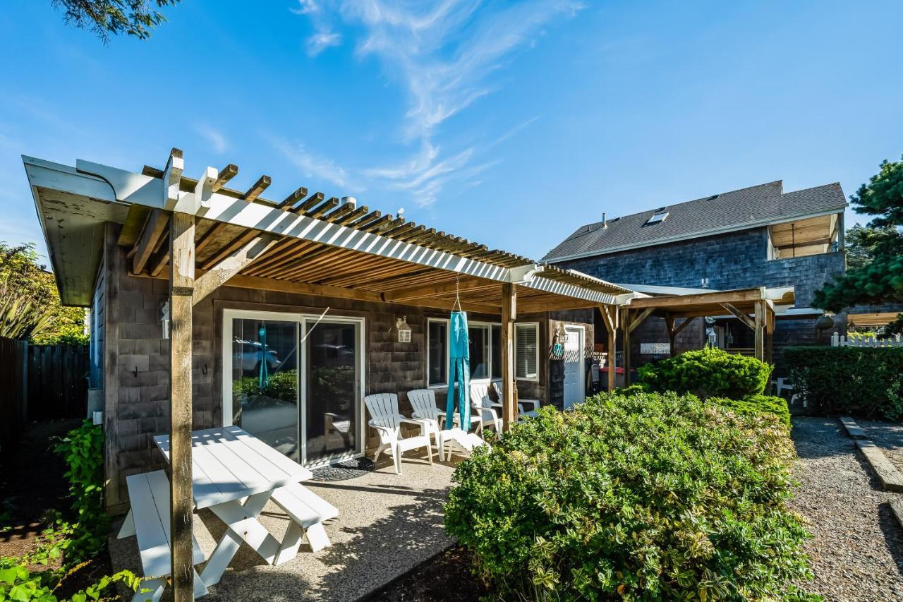 Sandals Inn | Oceanside Cabana キャノンビーチ エクステリア 写真