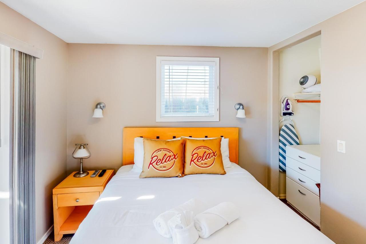 Sandals Inn | Oceanside Cabana キャノンビーチ エクステリア 写真
